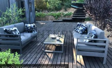 Hermosa parcela con 2 casas en Terrazas de Pitama