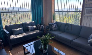 Hermosa parcela con 2 casas en Terrazas de Pitama