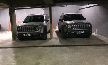 Único Departamento en triplex con terraza propia parquizada, 2 cocheras. Categoría. - Martinez