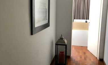 Único Departamento en triplex con terraza propia parquizada, 2 cocheras. Categoría. - Martinez