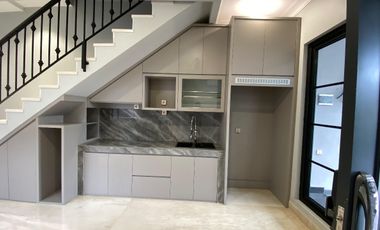 Rumah Mewah Siap Huni Marba Residence Kav. C1 di Jl. Buncit Raya Jaksel