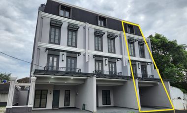 Rumah Mewah Siap Huni Marba Residence Kav. C1 di Jl. Buncit Raya Jaksel