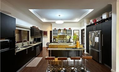 Venta de casa en  Costa Sur, Sunset Coast