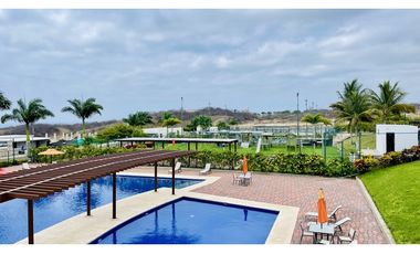 TERRENO EN URBANIZACIÓN MARINA BLUE, SUR DE MANTA