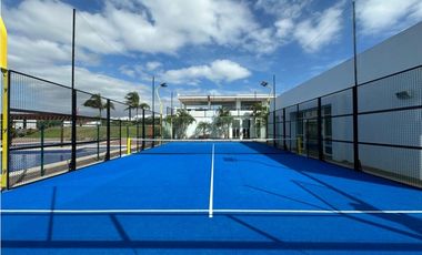 TERRENO EN URBANIZACIÓN MARINA BLUE, SUR DE MANTA