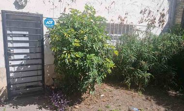 Casa en venta en Quilmes Este