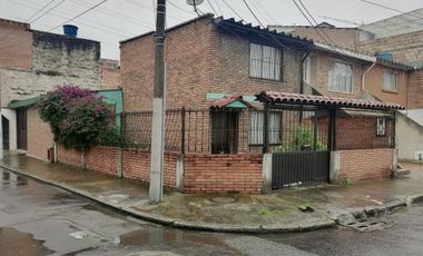 Venta Casa en Bogota El Jazmin , Esquinera,7,50 mts x 18 mts
