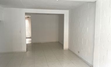 casa en arriendo en parques de la italia. Cod A9161882