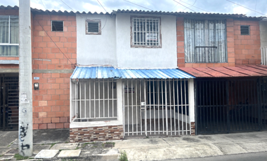 casa en arriendo en parques de la italia. Cod A9161882
