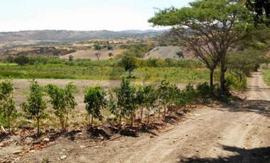 Terreno de venta en Yunguilla – código:12360