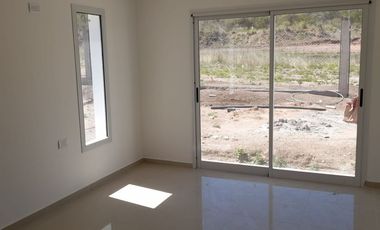VENTA DE CASA EN Juana Koslay