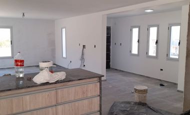 VENTA DE CASA EN Juana Koslay