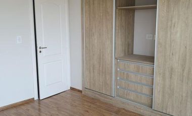 Departamento en venta en Remedios de Escalada Oeste