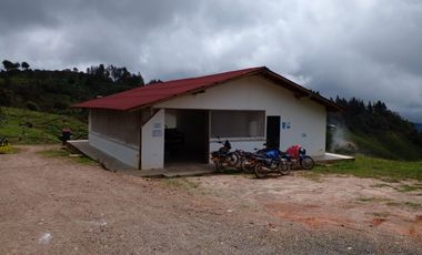 finca en venta en granada. Cod V12640