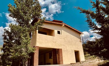 CASA EN LOS ANDES CAMPESTRE