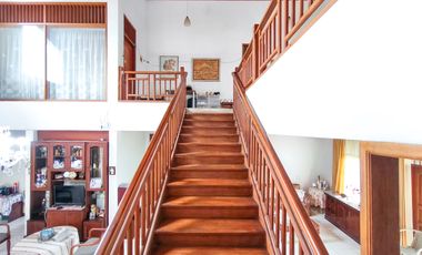 Rumah Tanah Luas 5 Kamar Tidur 5 Mnt ke Living Plaza Pamulang J-42963