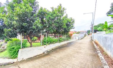 Rumah Tanah Luas 5 Kamar Tidur 5 Mnt ke Living Plaza Pamulang J-42963