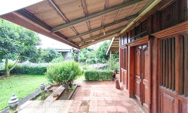 Rumah Tanah Luas 5 Kamar Tidur 5 Mnt ke Living Plaza Pamulang J-42963