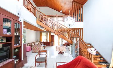 Rumah Tanah Luas 5 Kamar Tidur 5 Mnt ke Living Plaza Pamulang J-42963