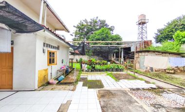 Rumah Tanah Luas 5 Kamar Tidur 5 Mnt ke Living Plaza Pamulang J-42963