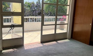 CASA PARA REMODELAR EN LOMAS DE CHAPULTEC