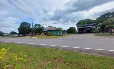 VENDO LOCALES COMERCIALES EN SAN FELIX