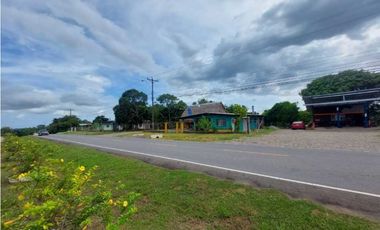 VENDO LOCALES COMERCIALES EN SAN FELIX