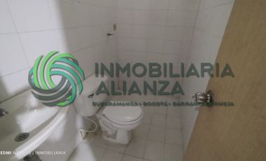 casa en arriendo en lagos del cacique. Cod A17279