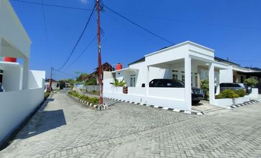 rumah cluster modern di kawasan labuh baru barat