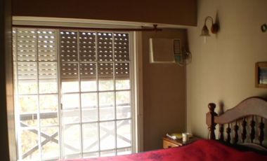 BURZACO. BARRIO LOS ROBLES: DUPLEX CON GARAGE SEMICUBIERTO EN BARRIO PRIVADO