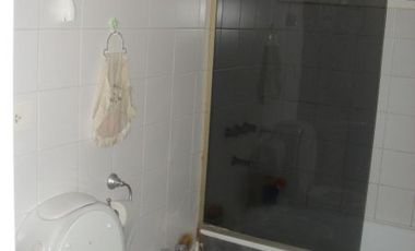 BURZACO. BARRIO LOS ROBLES: DUPLEX CON GARAGE SEMICUBIERTO EN BARRIO PRIVADO