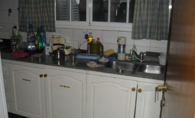 BURZACO. BARRIO LOS ROBLES: DUPLEX CON GARAGE SEMICUBIERTO EN BARRIO PRIVADO