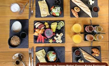 Hotel boutique con 5 suites, 6 recamaras, roof top con alberca, amueblado