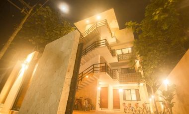 Hotel boutique con 5 suites, 6 recamaras, roof top con alberca, amueblado