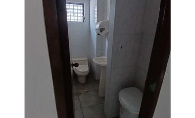 SAN FRANCISCO / LOCAL COMERCIAL / 160 M2 / 9 OFICINAS / Y