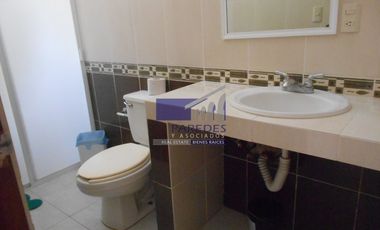 A05 Casa privada de 3 recamaras en Campo de Golf Ixtapa