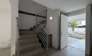 casa en arriendo en ciudad pacífica. Cod A4271