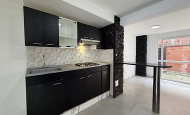 casa en arriendo en ciudad pacífica. Cod A4271