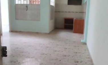 casa en venta en la rochela. Cod V6