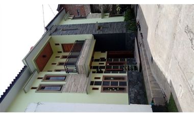 Rumah bonus 2 toko di jatinangor | ZAENALS