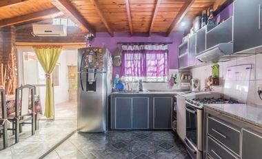 PH en venta de 2 dormitorios c/ cochera en Morón