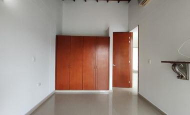 casa en venta en la floresta. Cod V12186