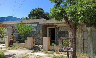 CASA 4 AMBIENTES- ZONA NORTE