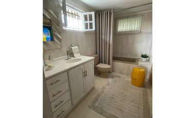 Vendo casa en La Loma de Pueblo Nuevo # 2024 cvd