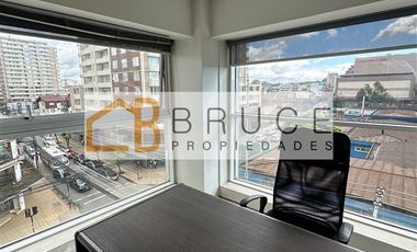 Oficina en venta 41 m2 con 1 estacionamiento Centro Osorno