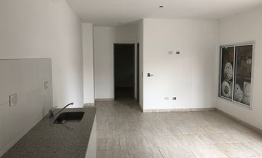 Departamento Tipo Casa en venta en Wilde Oeste
