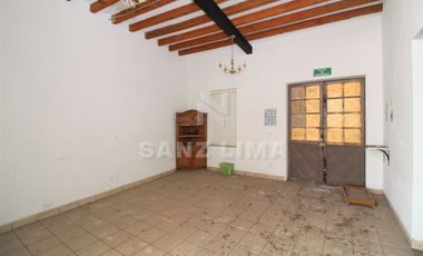 CELAYA CENTRO: Estupenda propiedad de una planta con encantadores detalles.