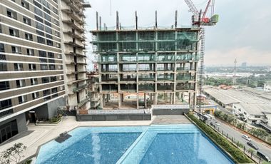 Apartemen Collins Boulevard