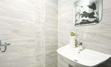 Apartemen Collins Boulevard