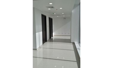 OFICINA 131 M2 SAMUEL LEWIS OBARRIO,TORRE OPTIMA SL55 MTTO INCLUIDO